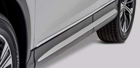 Friso cromado lateral